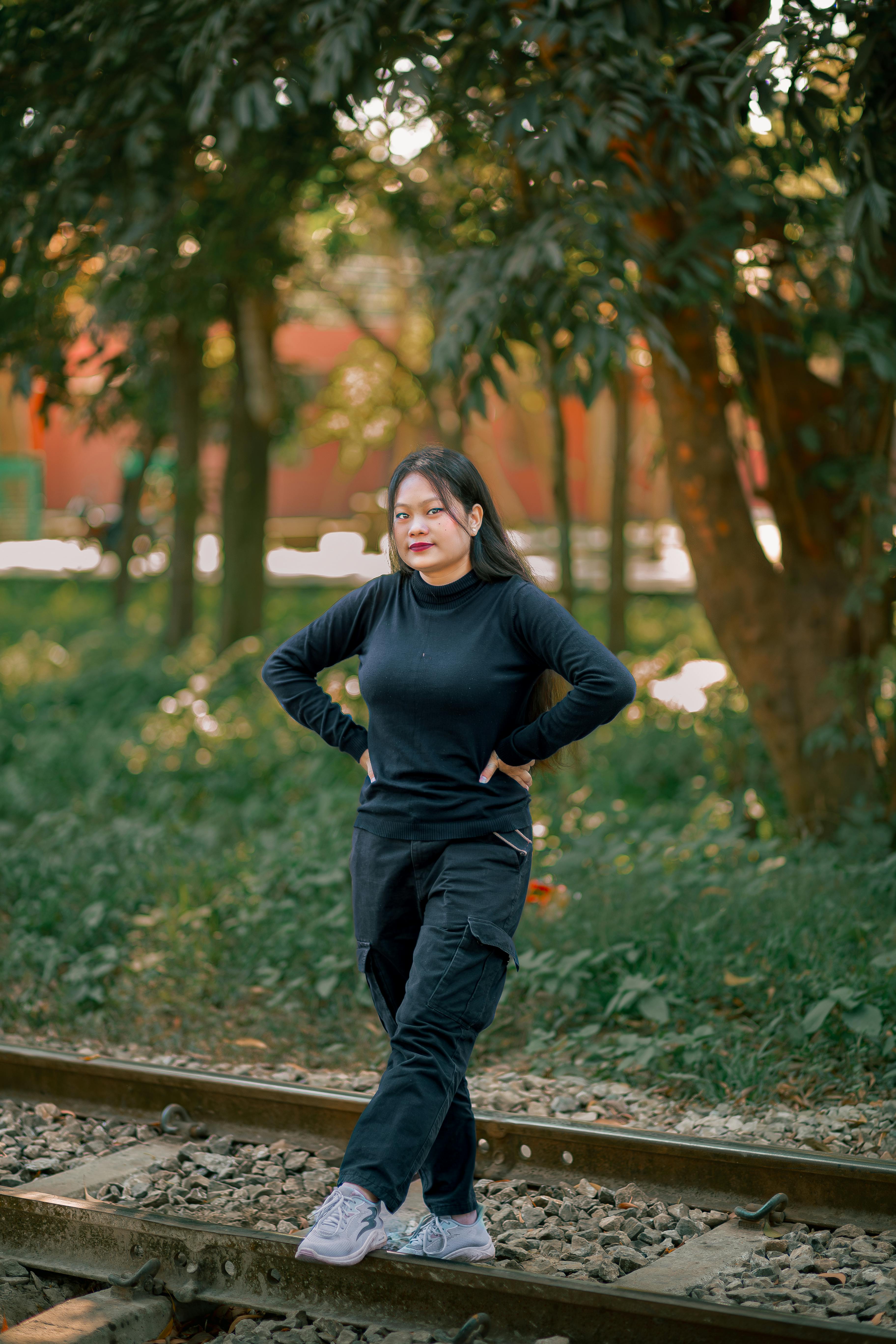 资讯封面图：镜头调度与拍摄统筹现场